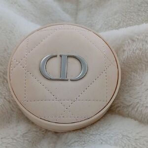 Christian Dior Cream Quilted Round Case